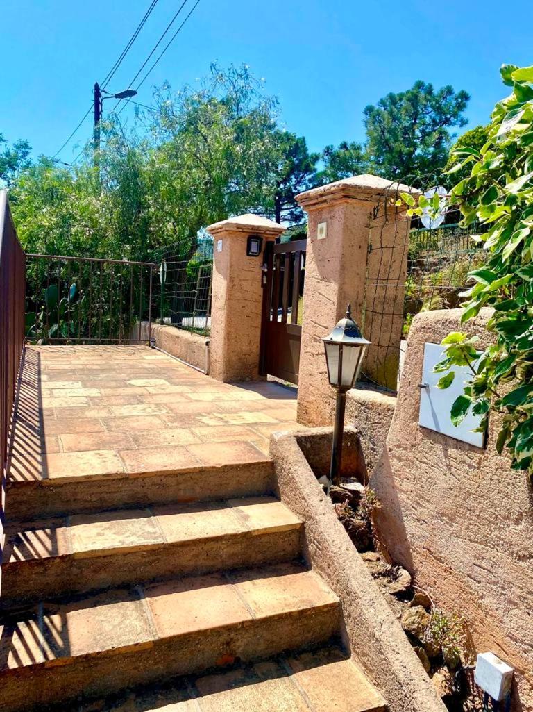 Villa Les Alizes Le Le Rayol-Canadel-sur-Mer Ngoại thất bức ảnh
